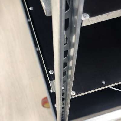 Carrelli danesi per fioriere agricole verniciati a polvere per la raccolta in serra