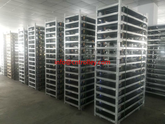 Carrello danese per fiori in zinco zincato a caldo con finitura in legno naturale e capacità di carico di 40 kg per ripiano per la movimentazione commerciale dei fiori