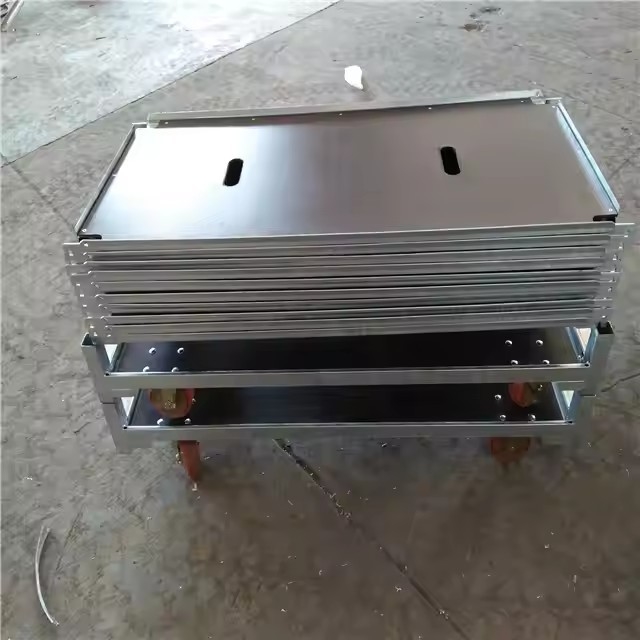 Carrello Olandese Impermeabile per Fiori con Telaio in Metallo e Cestello per una Manipolazione Facile e Fluida dei Fiori